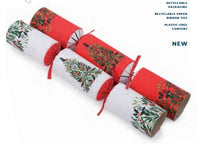 Tom Smith Christmas Crackers Traditional Family White and Red with Tree Design 8x12 Inch Crackers 250g